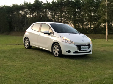 Peugeot 208 Active/Active Pack 1.5 Flex 8V 5p 2014