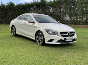 Mercedes-Benz CLA-200 Urban 1.6 TB 16V/Flex Aut. 2016