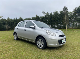 Nissan MARCH S 1.6 16V Flex Fuel 5p 2013