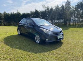 Hyundai HB20 Premium 1.6 Flex 16V Mec. 2014