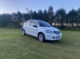 Citroën C3 GLX 1.4/ GLX Sonora 1.4 Flex 8V 5p 2012