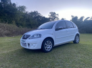 Citroën C3 GLX 1.4/ GLX Sonora 1.4 Flex 8V 5p 2012
