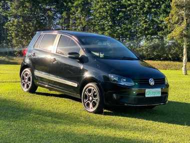 VW - VolksWagen Fox SELEÇÃO 1.0 Total Flex 8V 5p 2014