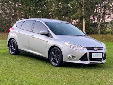 Ford Focus 1.6 S/1.6 SE Flex 16v 5p Aut 2015