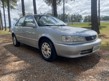 Toyota Corolla XEi 1.8/1.8 Flex 16V Aut. 2001