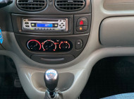 Renault Scénic RXE/ Privilège 2.0 16V 5p Mec. 2005