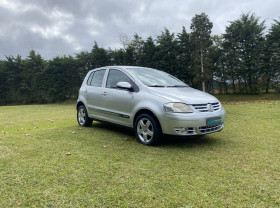 VW - VolksWagen Fox Plus 1.6Mi/ 1.6Mi Total Flex 8V 4p 2004