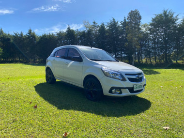 GM - Chevrolet AGILE LTZ 1.4 MPFI 8V FlexPower 5p 2014