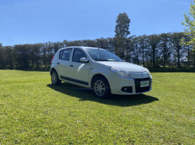 Renault SANDERO Expression Hi-Flex 1.6 8V 5p 2013