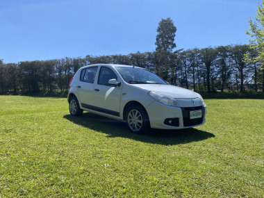 Renault SANDERO Expression Hi-Flex 1.6 8V 5p 2013