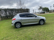 Peugeot 207 XR 1.4 Flex 8V 5p 2011